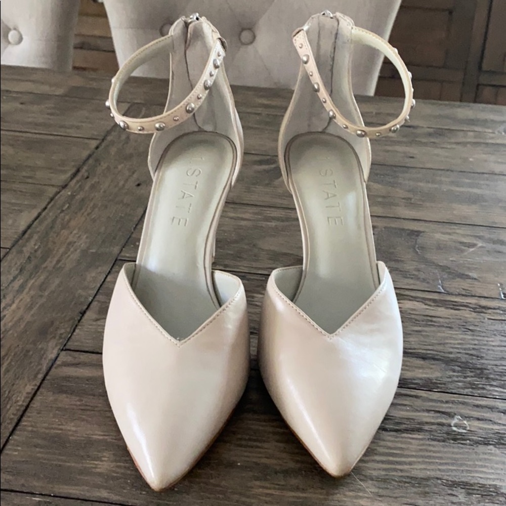 Brand new gray heels